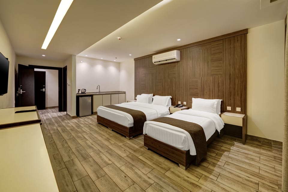 Family Suite, 2 Bedrooms | Desk, soundproofing, WiFi (free)