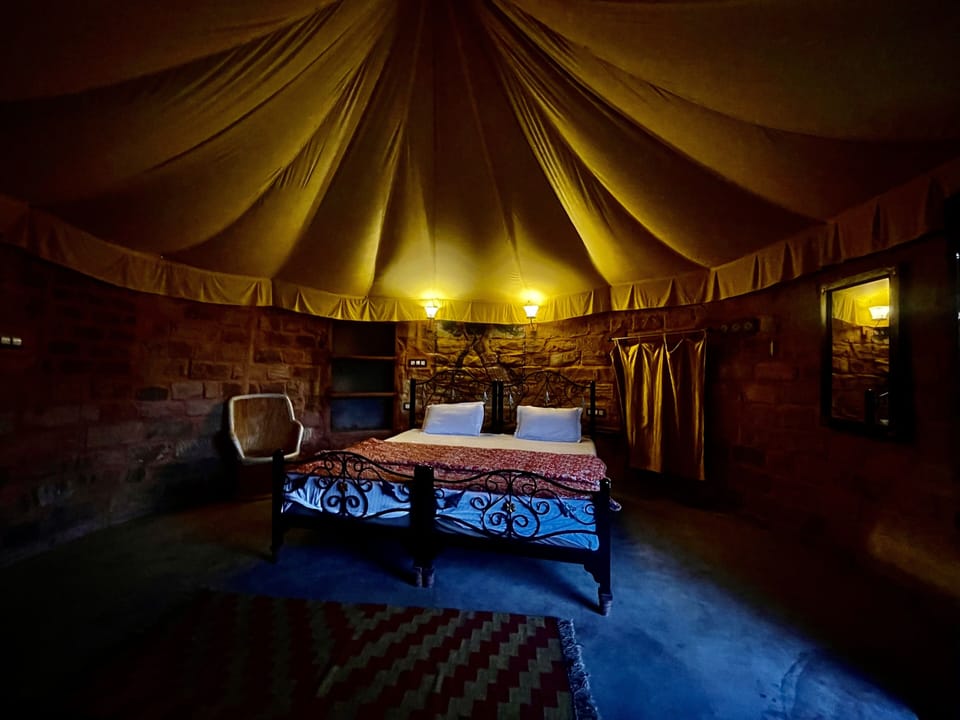 2 bedrooms, in-room safe, desk, soundproofing
