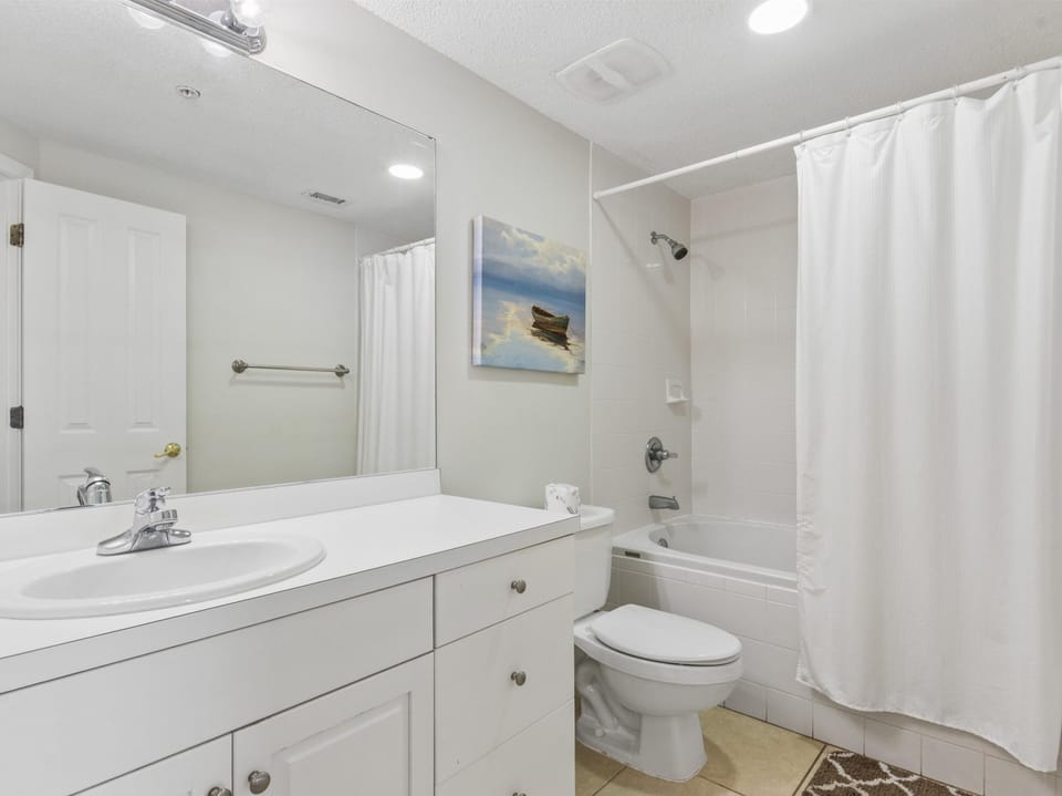 Primary Bathroom - Shower Tub Combo