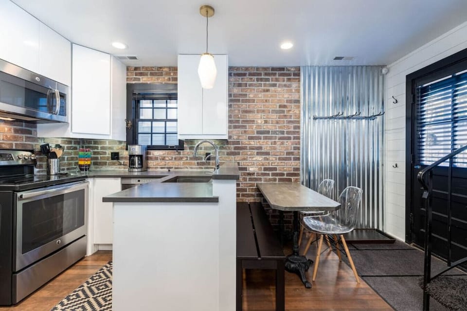 Kitchen area