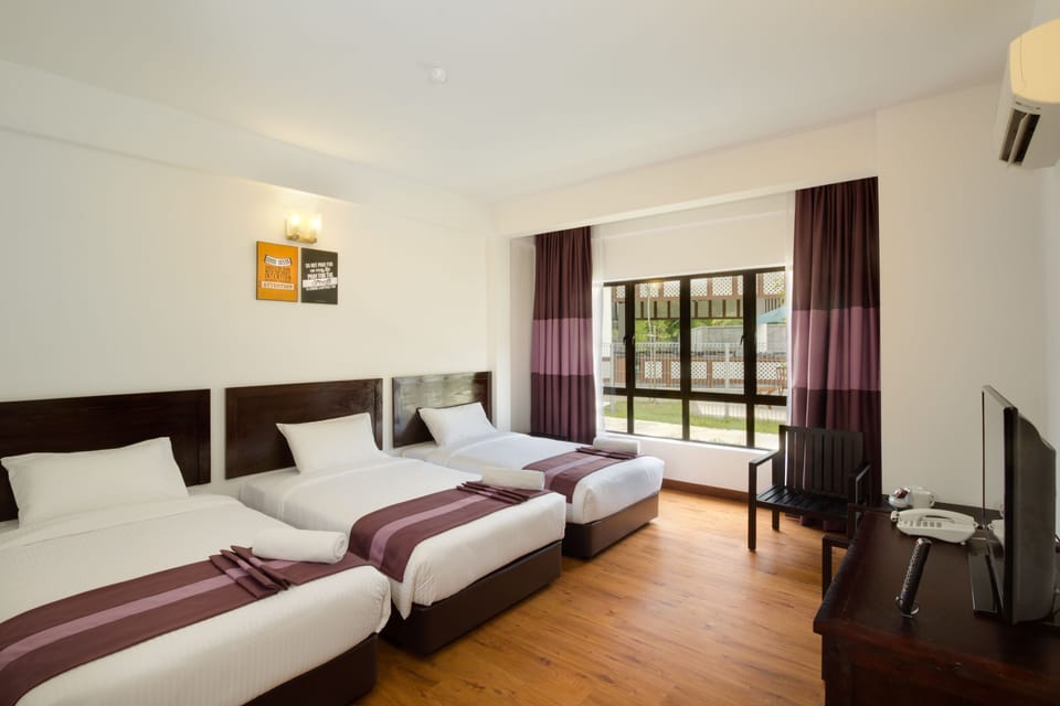 Minibar, desk, iron/ironing board (on request), WiFi (free)