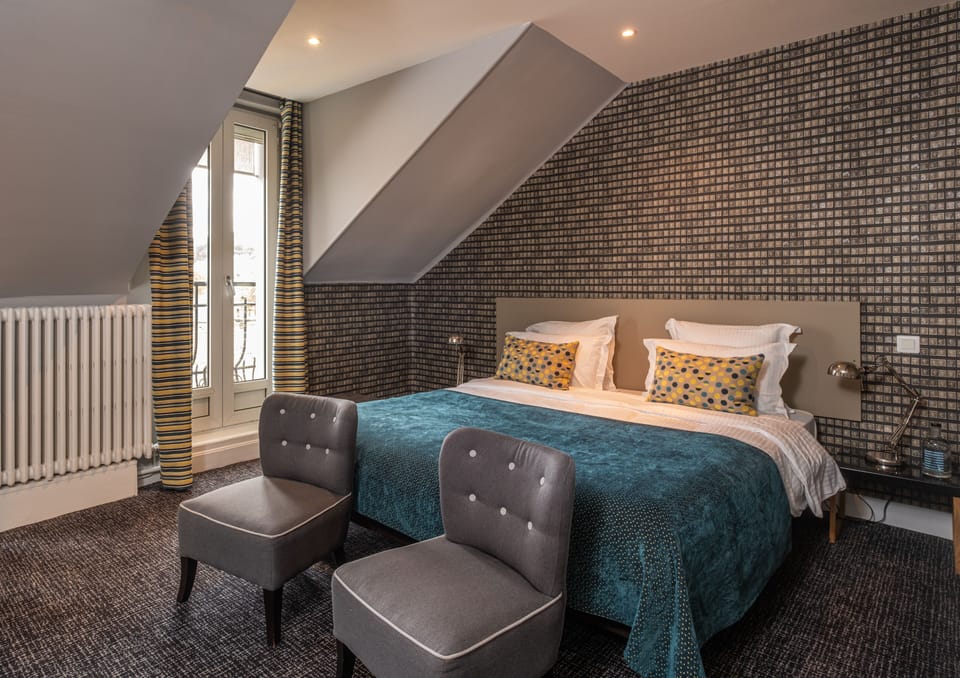 Superior Room, 1 Queen Bed | Premium bedding, pillowtop beds, individually decorated