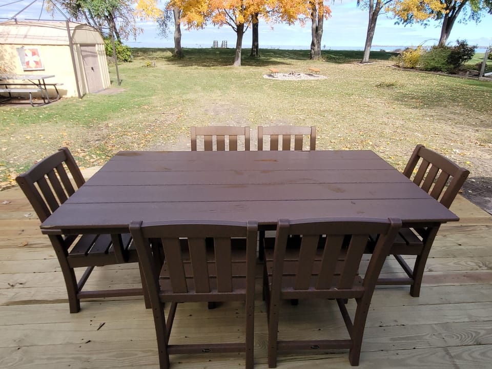 Outdoor Seating