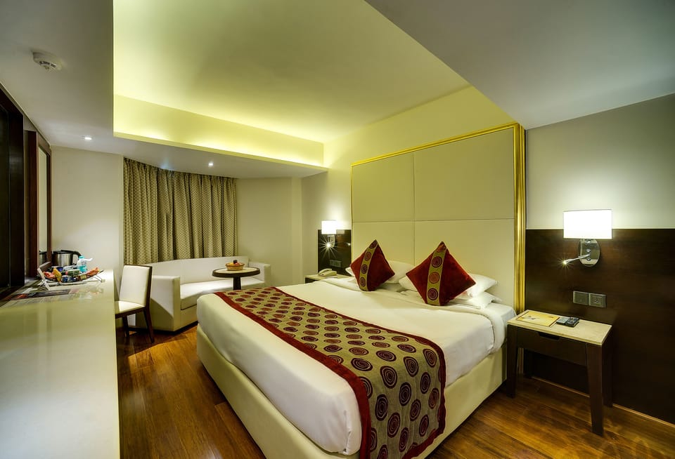 Premium bedding, minibar, in-room safe, individually furnished