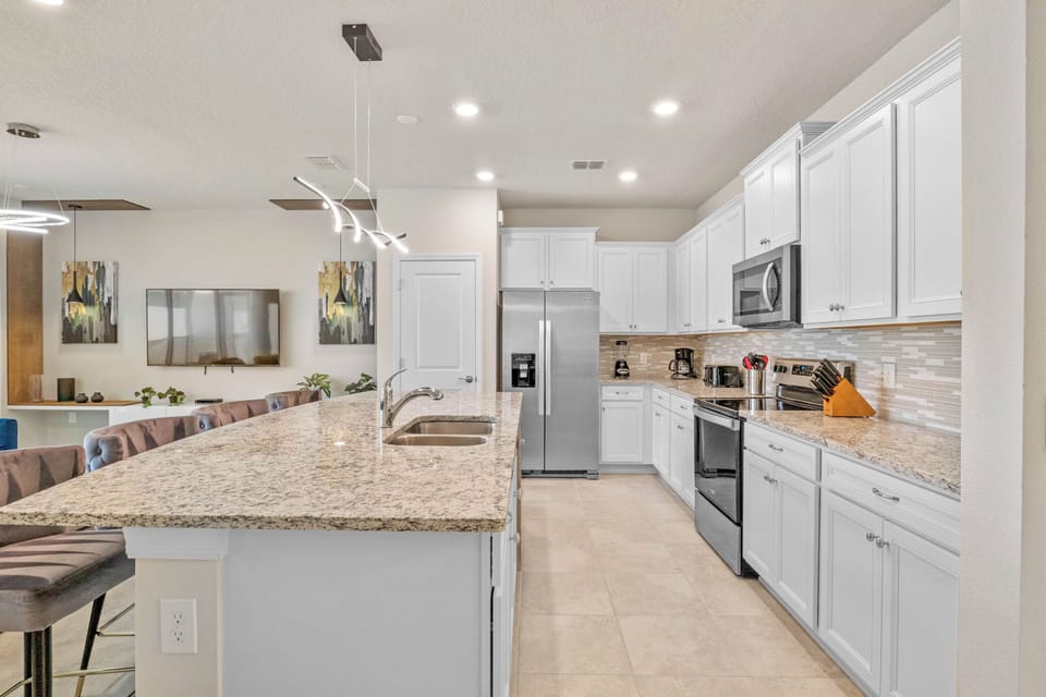 876 Paradise Drive (8).jpg