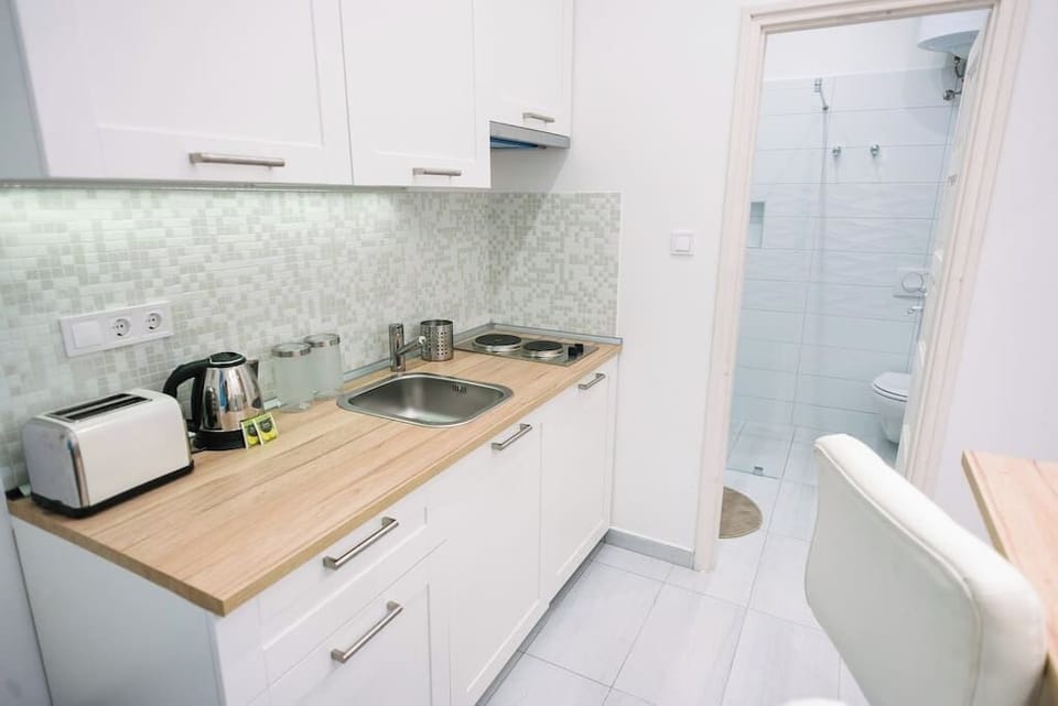 Kitchen (2)
