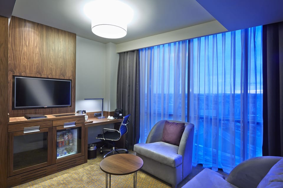 Premium bedding, minibar, in-room safe, desk