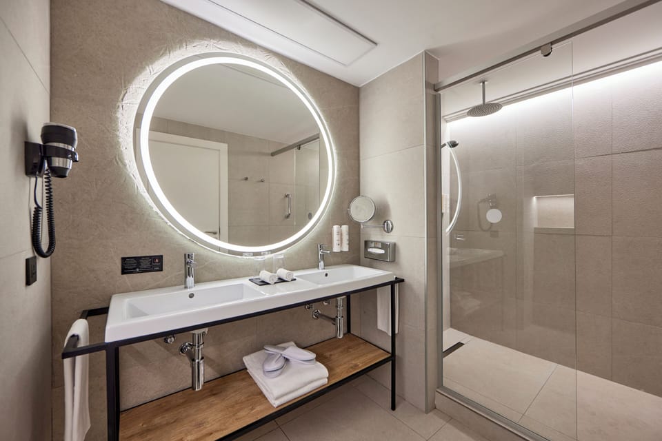 Hair dryer, towels