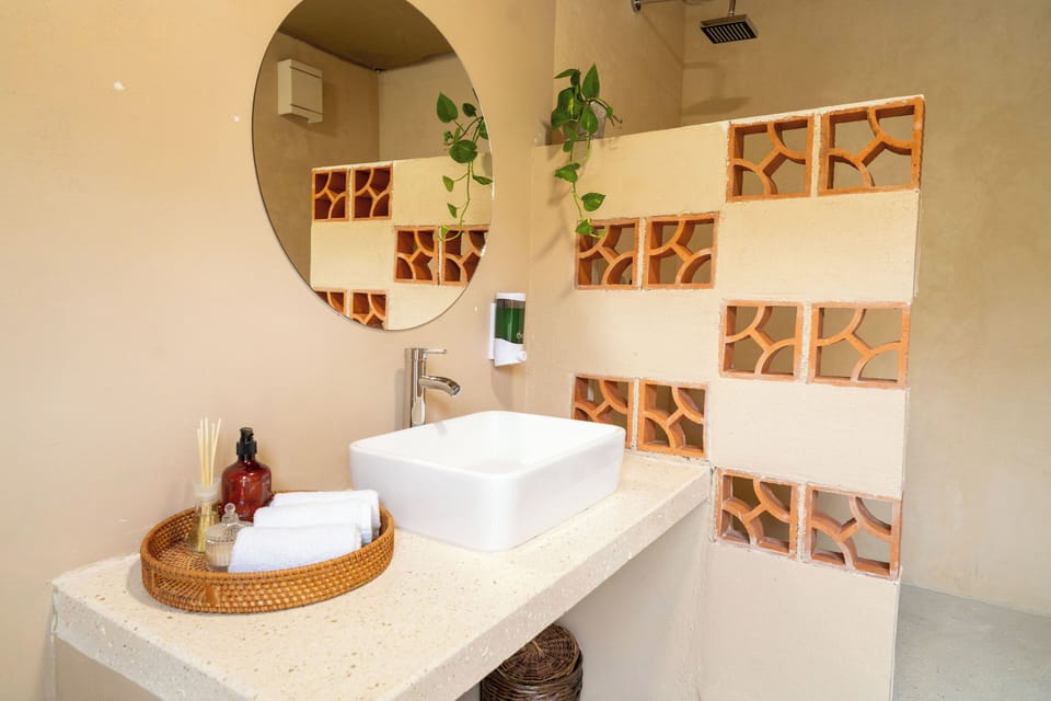 Outdoor treatment areas, body treatments, hot stone massages