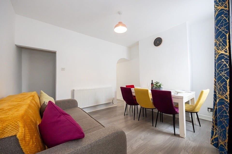 Detailed living room and dining