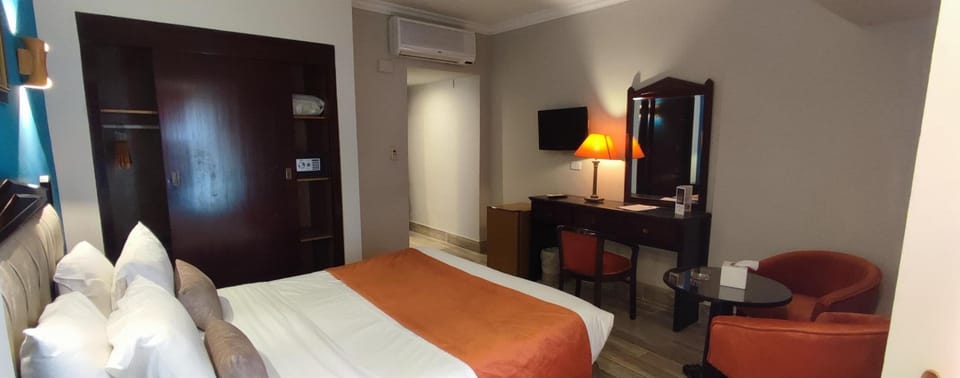 Standard Single Room | 1 bedroom, Egyptian cotton sheets, hypo-allergenic bedding