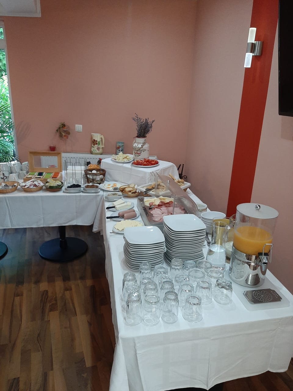 Pensiune Safrane Bed and Breakfast in Romania