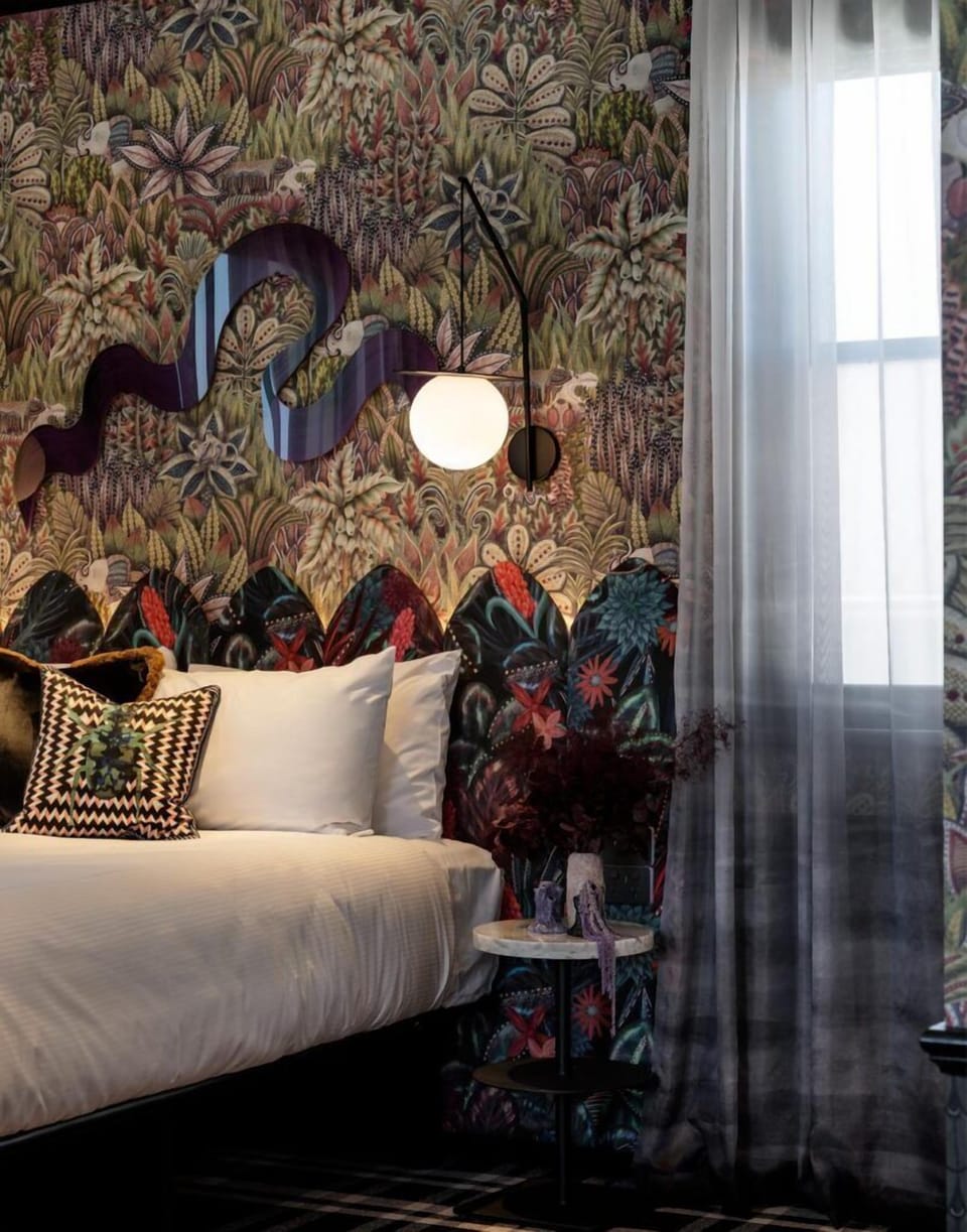 Executive Suite | In-room safe, individually decorated, individually furnished