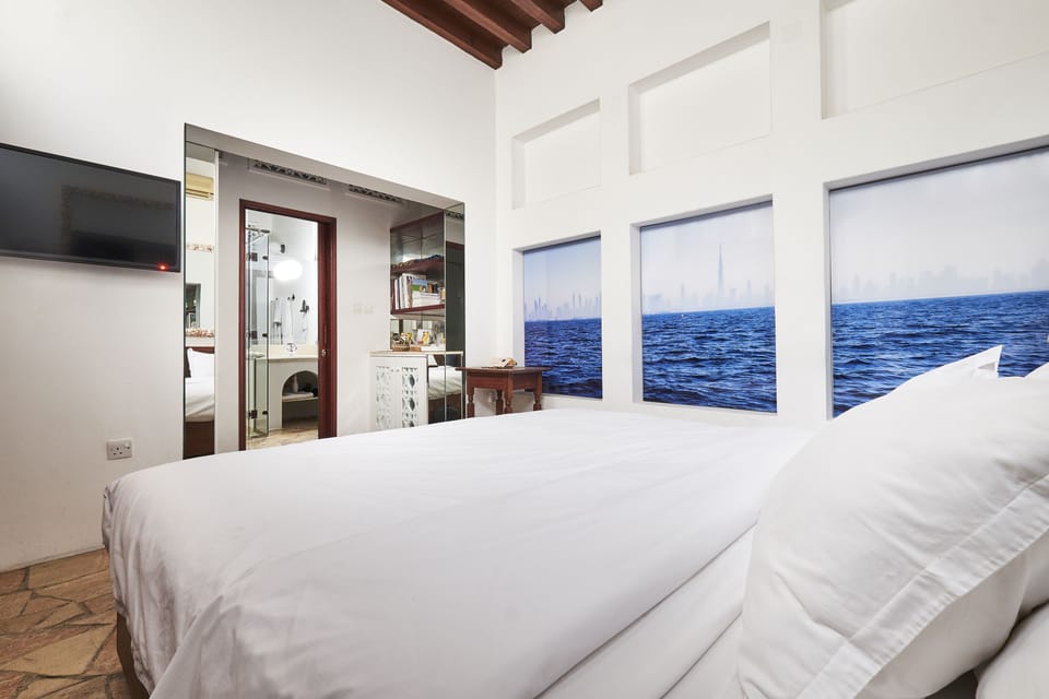 Standard Room | 1 bedroom, premium bedding, down comforters, minibar