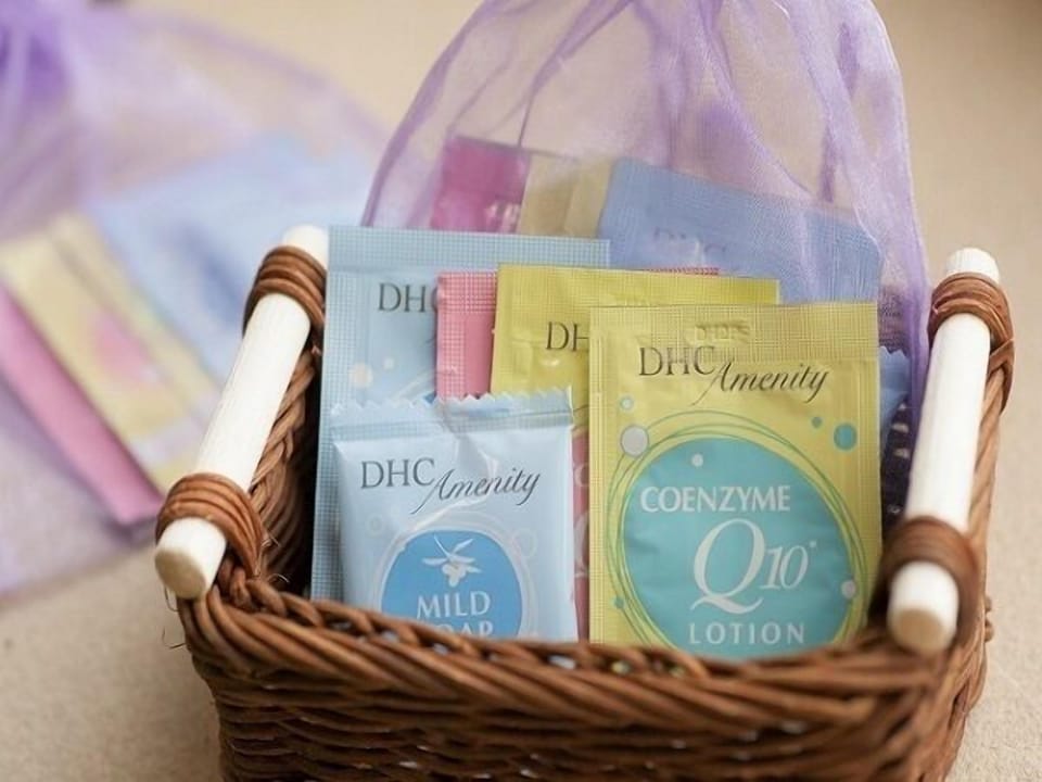 Bathroom amenities