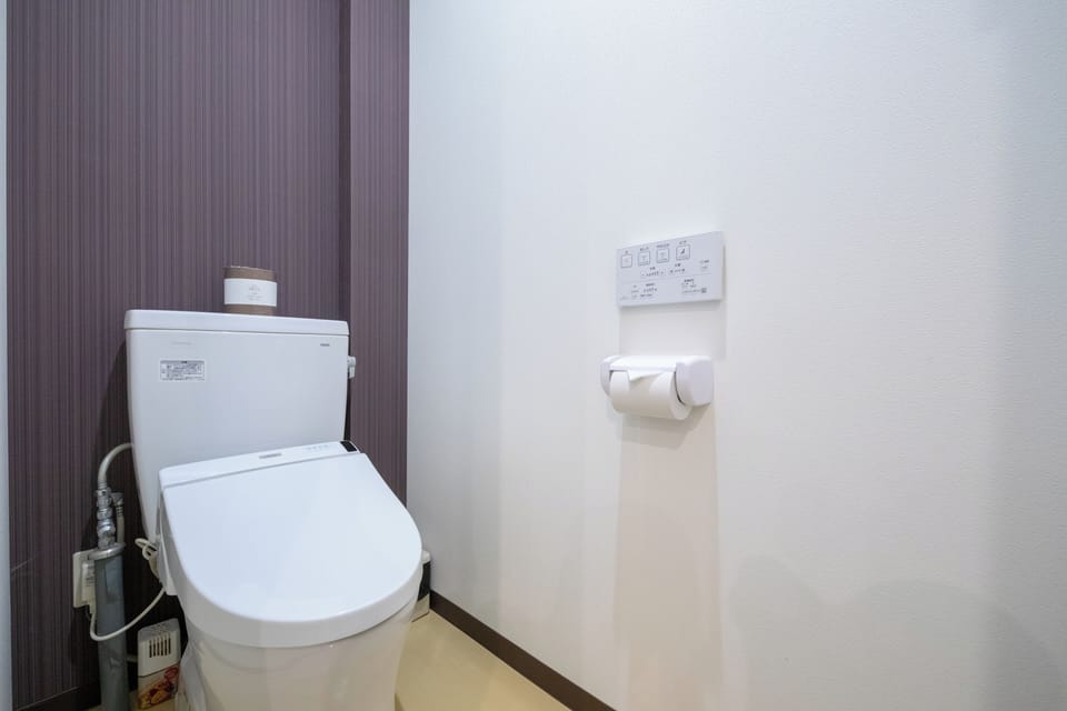 Quadruple Room, Shared Bathroom | WiFi (free), bed sheets