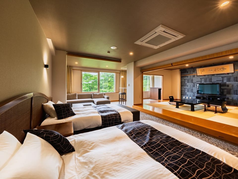 Premium Room Japanese Western Style, Non Smoking | In-room safe, desk, WiFi (free), bed sheets