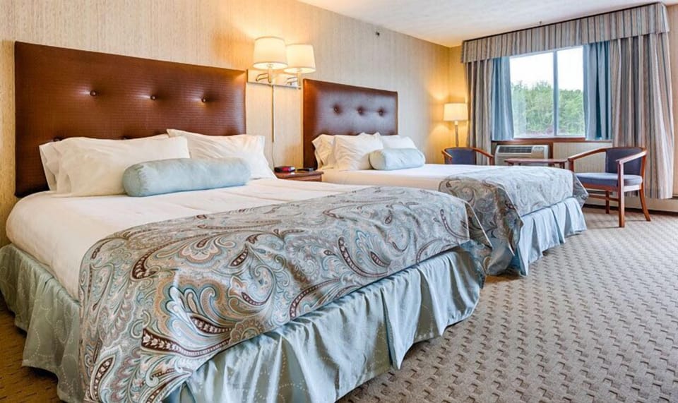 Standard Room, 2 Queen Beds | Premium bedding, individually decorated, individually furnished, desk