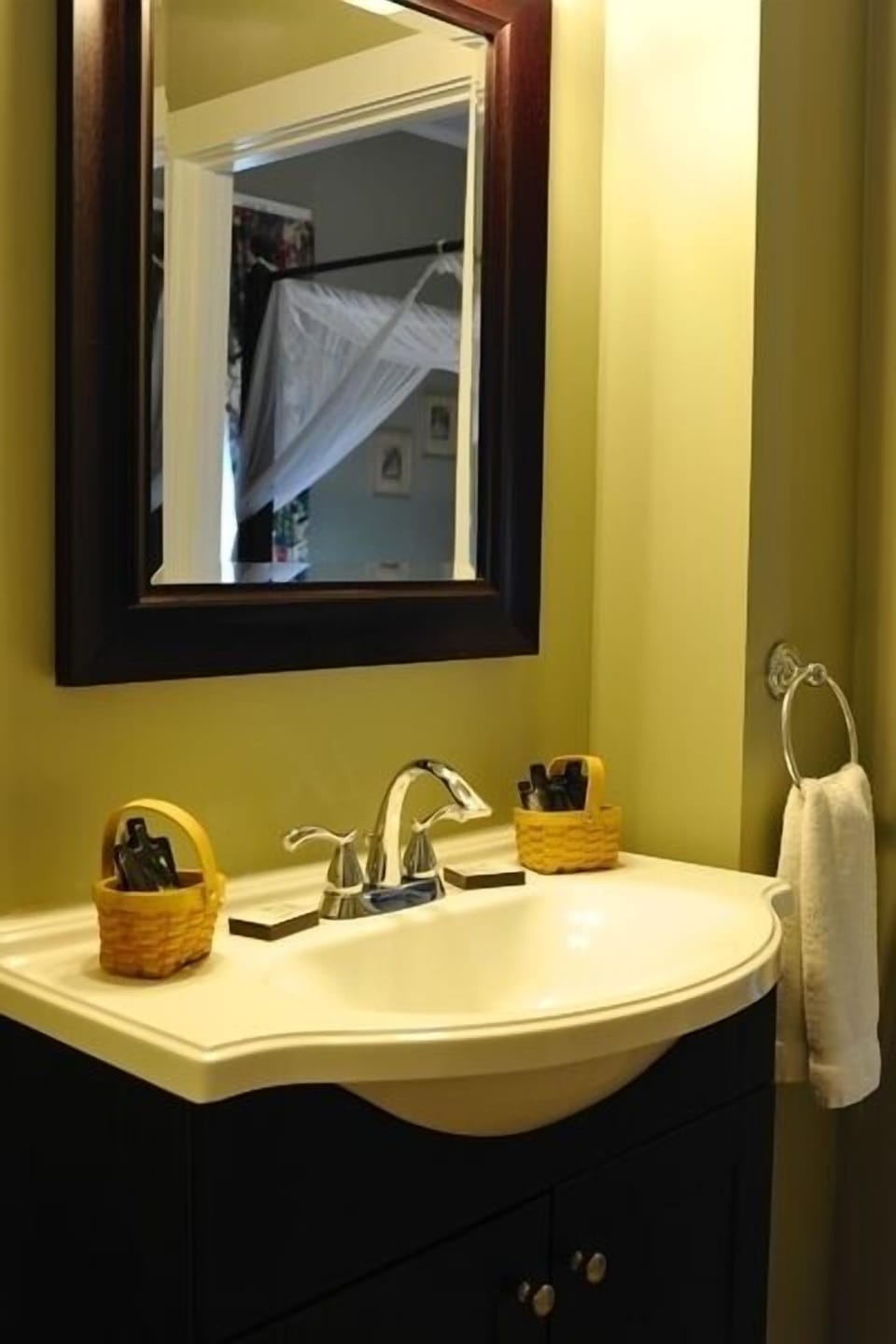 Superior Suite, 2 Queen Beds | Bathroom | Shower, free toiletries, hair dryer, towels