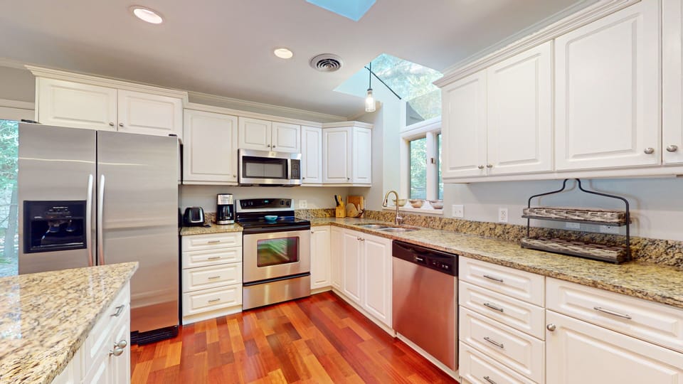 Fully Stocked Kitchen