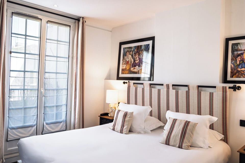 Premium Double Room, 1 King Bed | Premium bedding, minibar, individually decorated, individually furnished