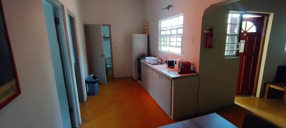 Deluxe Apartment, 2 Bedrooms, Accessible | Private kitchen | Fridge, stovetop, toaster, cookware/dishes/utensils
