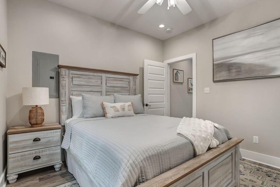 Bedroom (2)