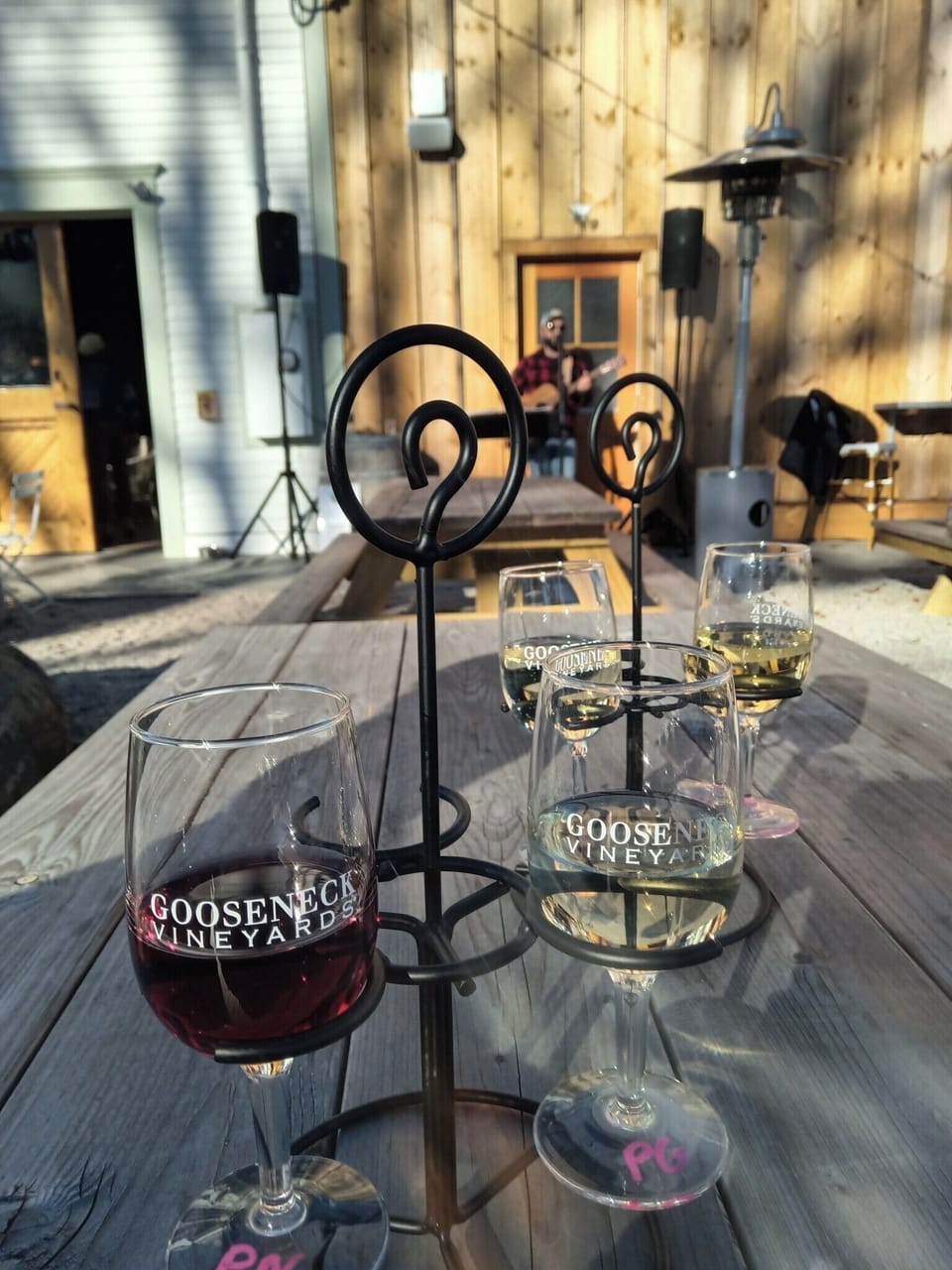 nearby vineyards, 6 minutes away