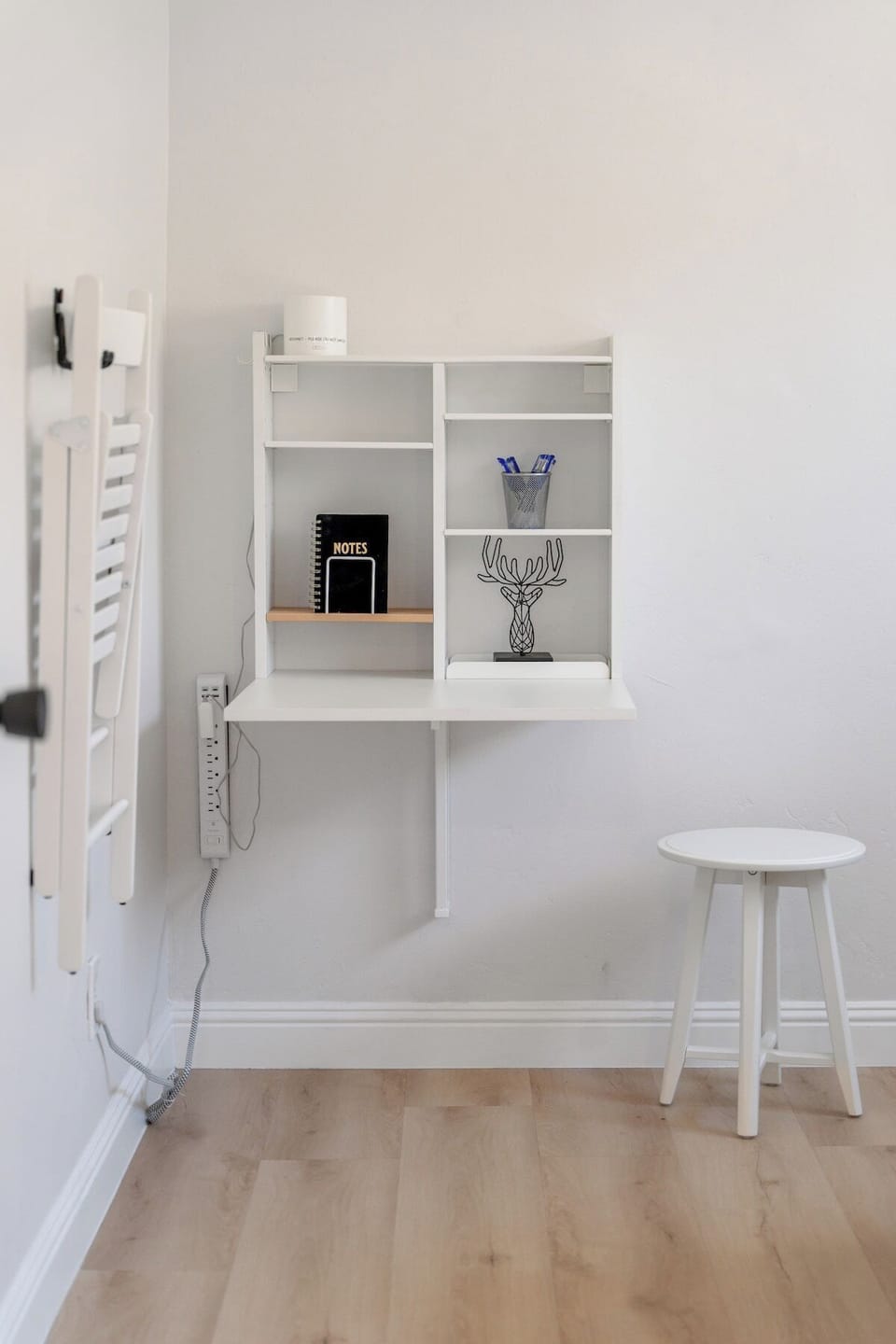 Fold Up Dedicated Work Space with Fast WiFi & Power