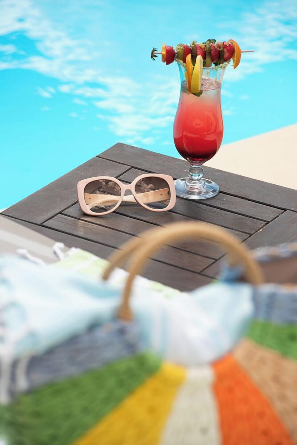 Poolside bar