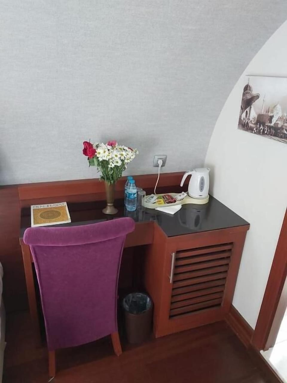 Luxury Single Room, 1 Bedroom, Non Smoking, City View | Down comforters, minibar, in-room safe, desk