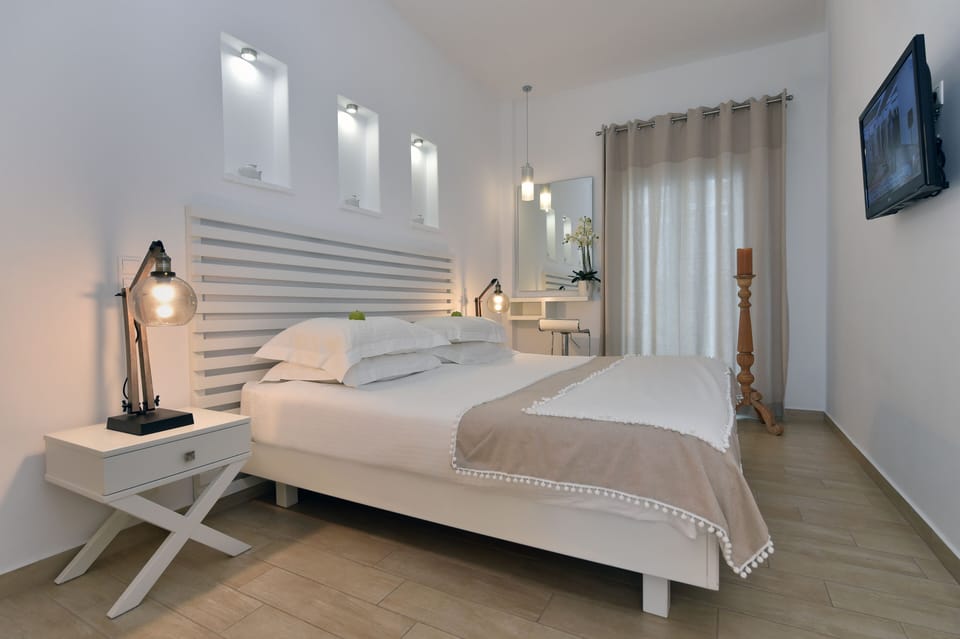 Comfort Room, Balcony | Premium bedding, Select Comfort beds, in-room safe