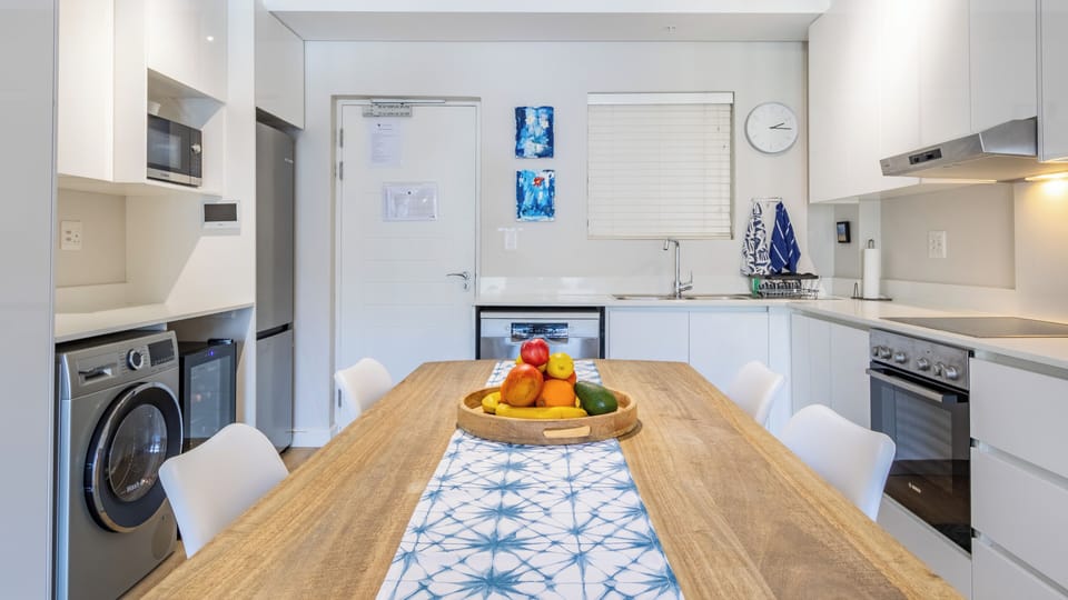 Two Bed Pool View Deluxe 208 | Private kitchen | Fridge, microwave, oven, stovetop