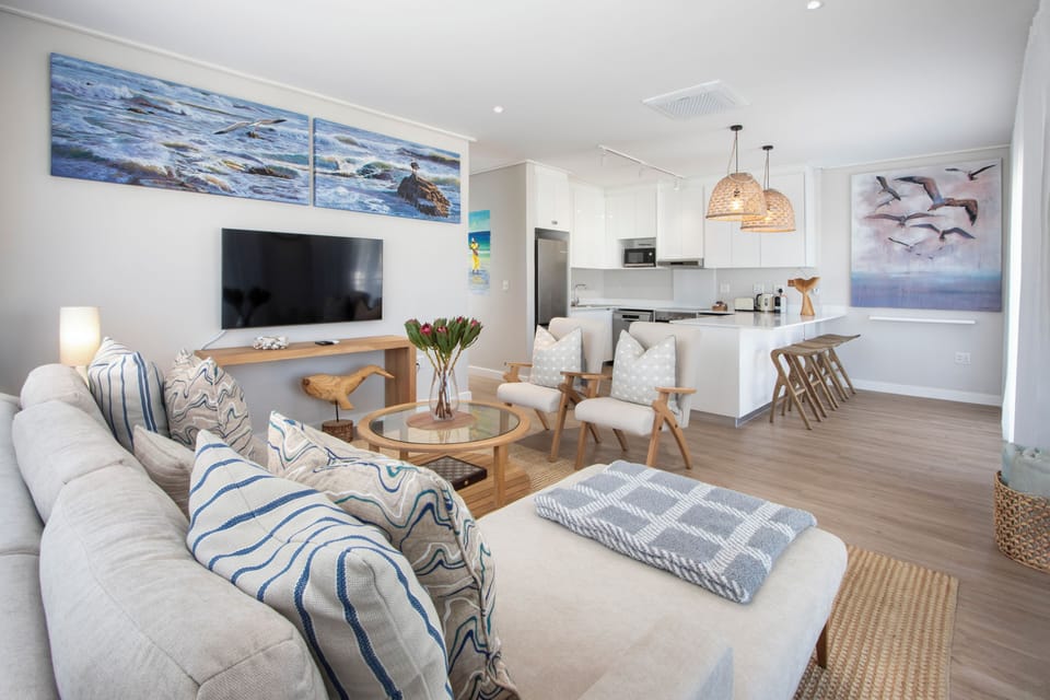 Two Bed Partial Sea View Superior 311 | Living room | 42-inch Smart TV with satellite channels