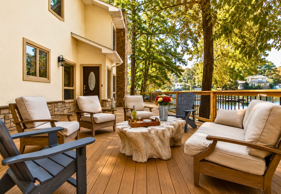 Outdoor lounge seating create the perfect setup for slow mornings, evening drinks, and everything in between.