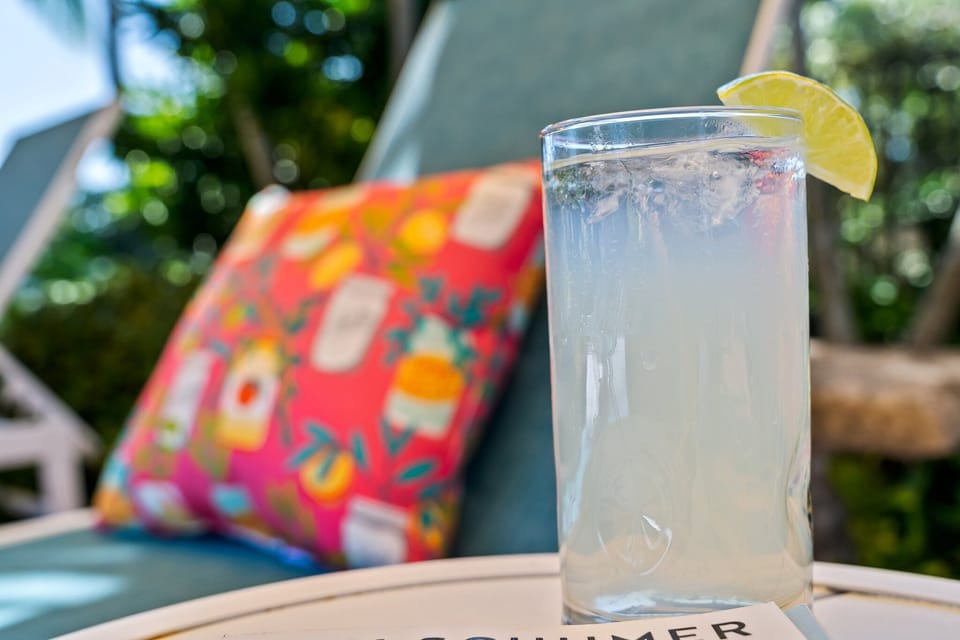Lounge by our fabulous pool! 🍹