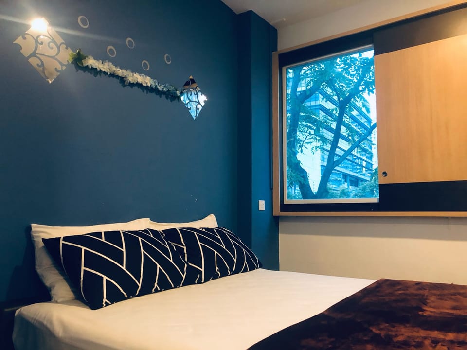 Double Redux | In-room safe, desk, iron/ironing board (on request), WiFi (free)