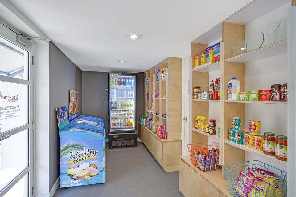 Snack bar