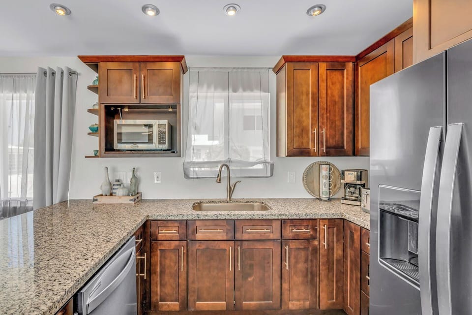 Kitchen view 3