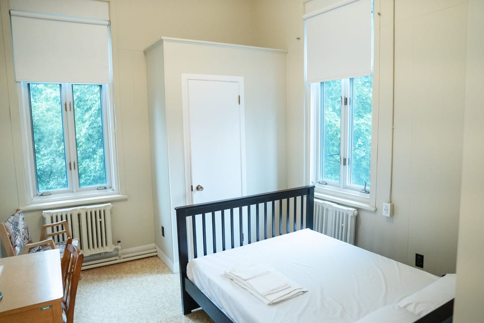 Superior Double Room | Blackout drapes, iron/ironing board, free WiFi, bed sheets