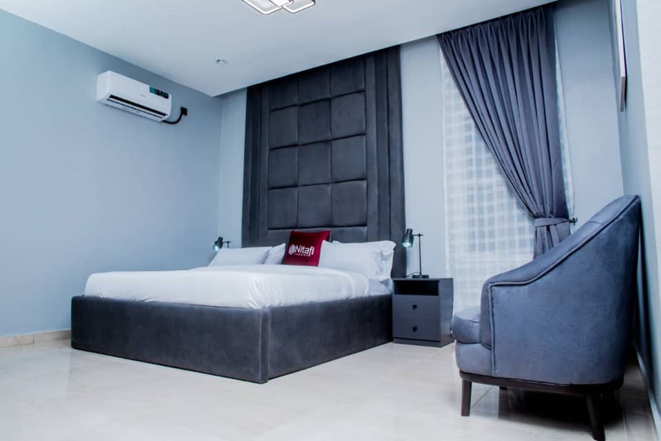 Superior Room | 1 bedroom, individually decorated, individually furnished, desk