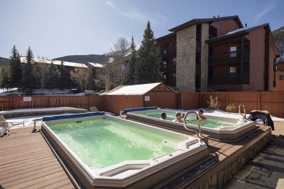 Outdoor hot tubs