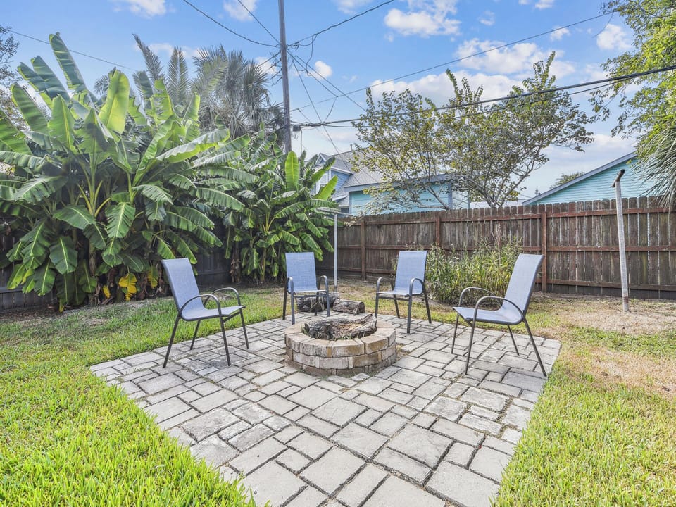 House (2 Bedrooms) | Property amenity