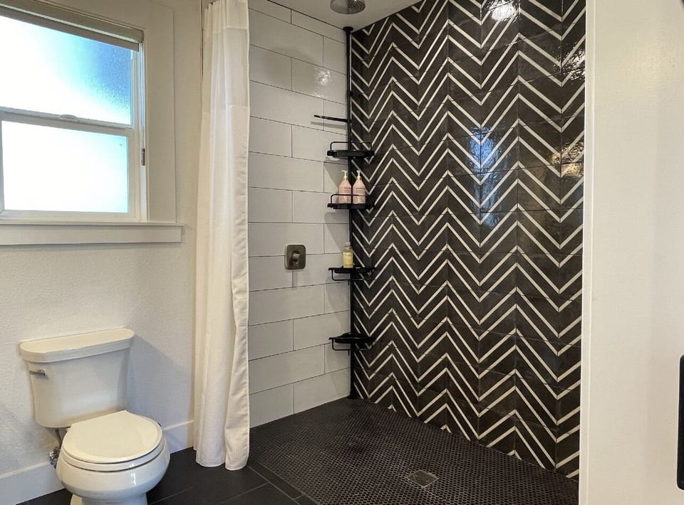 Double sided shower 