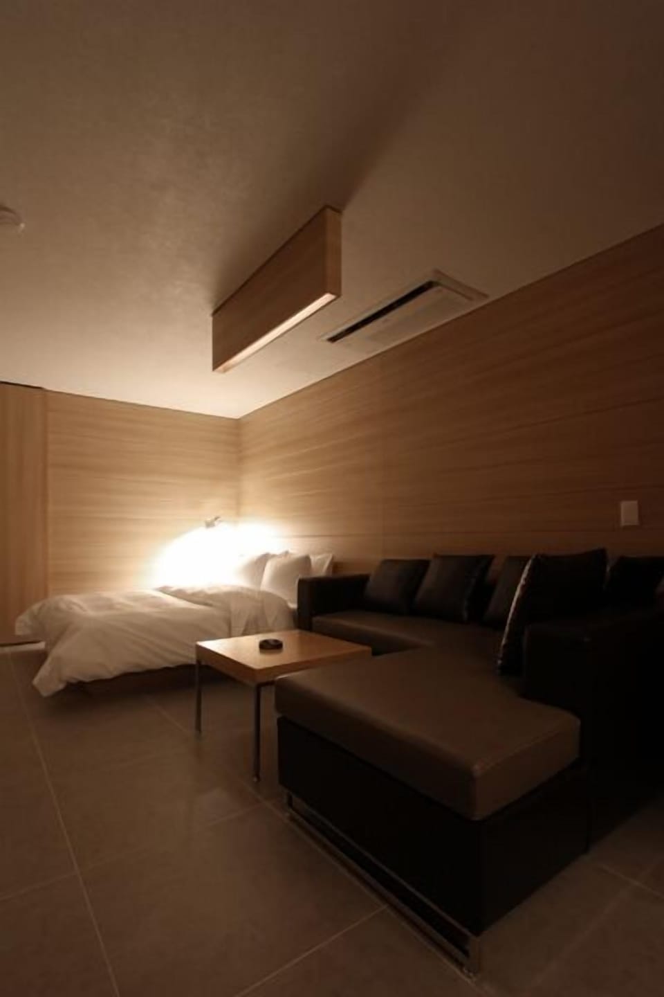 Deluxe Room (Check-in 12PM / 4PM on Saturday) | Blackout drapes, free WiFi, bed sheets