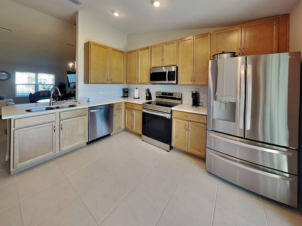 House (4 Bedrooms) | Property amenity