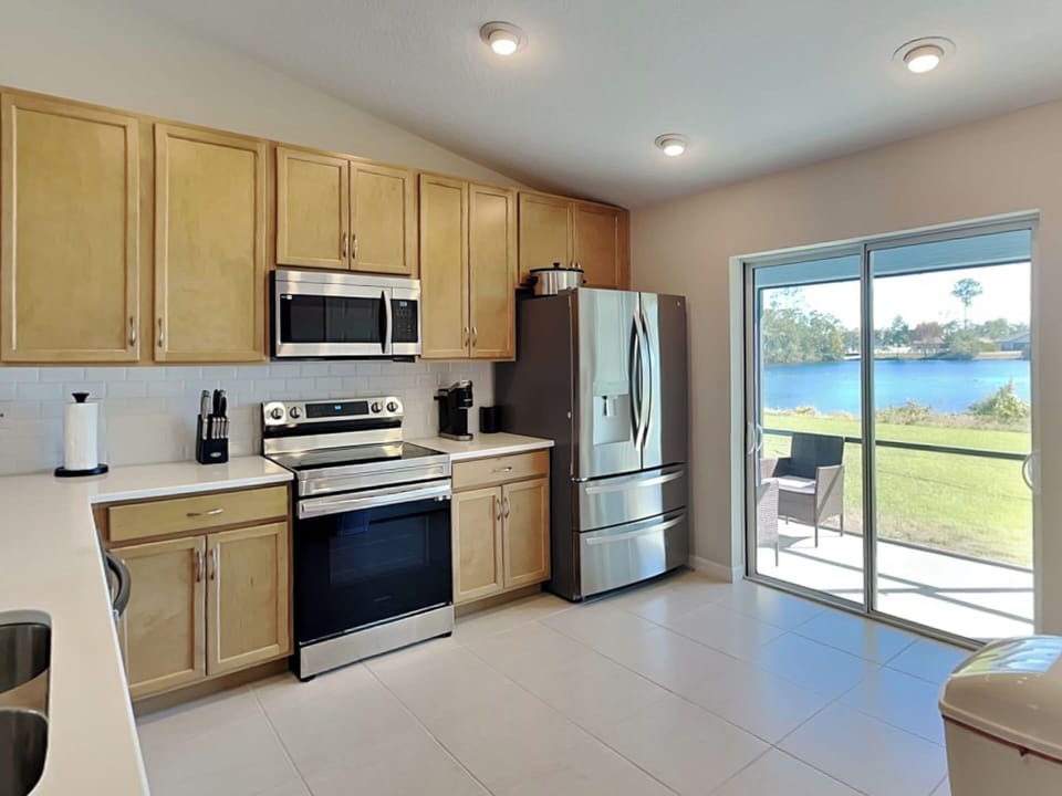 House (4 Bedrooms) | Miscellaneous