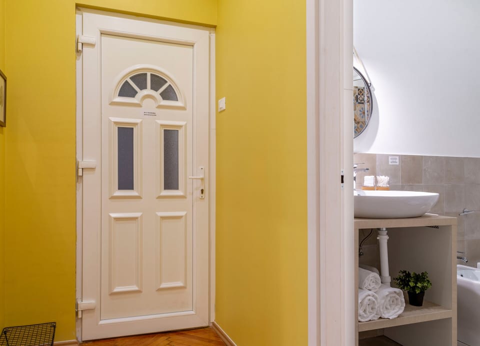 Basic Room, 1 Bedroom | 1 bedroom, premium bedding, desk, laptop workspace