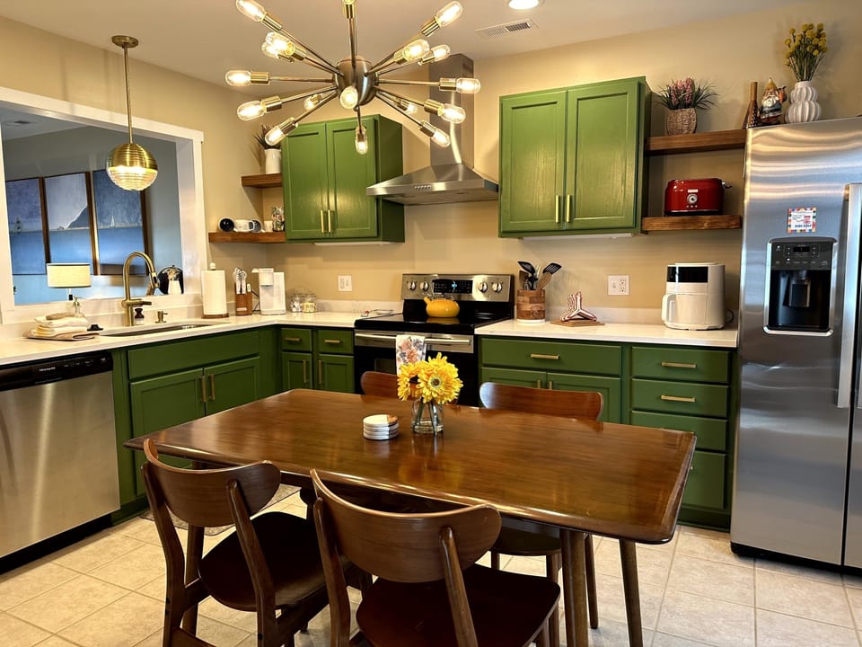 Dine-in kitchen.  Great for gathering while prepping dinner or enjoying it. 