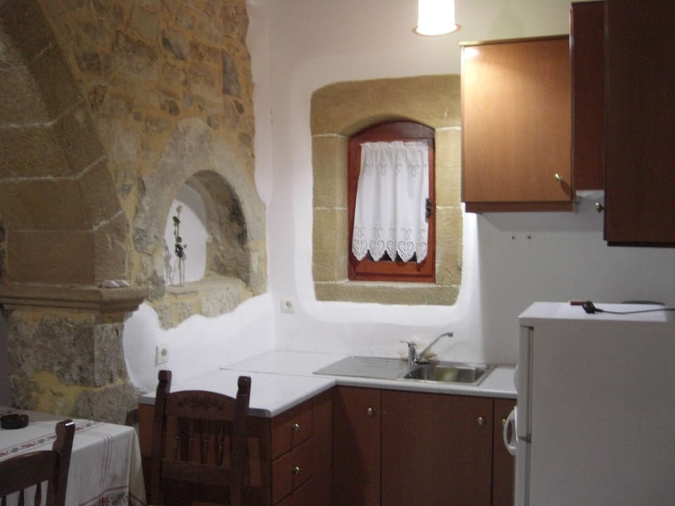 Superior Apartment, 2 Bedrooms (Evangelia) | Private kitchen | Fridge, stovetop, coffee/tea maker, electric kettle
